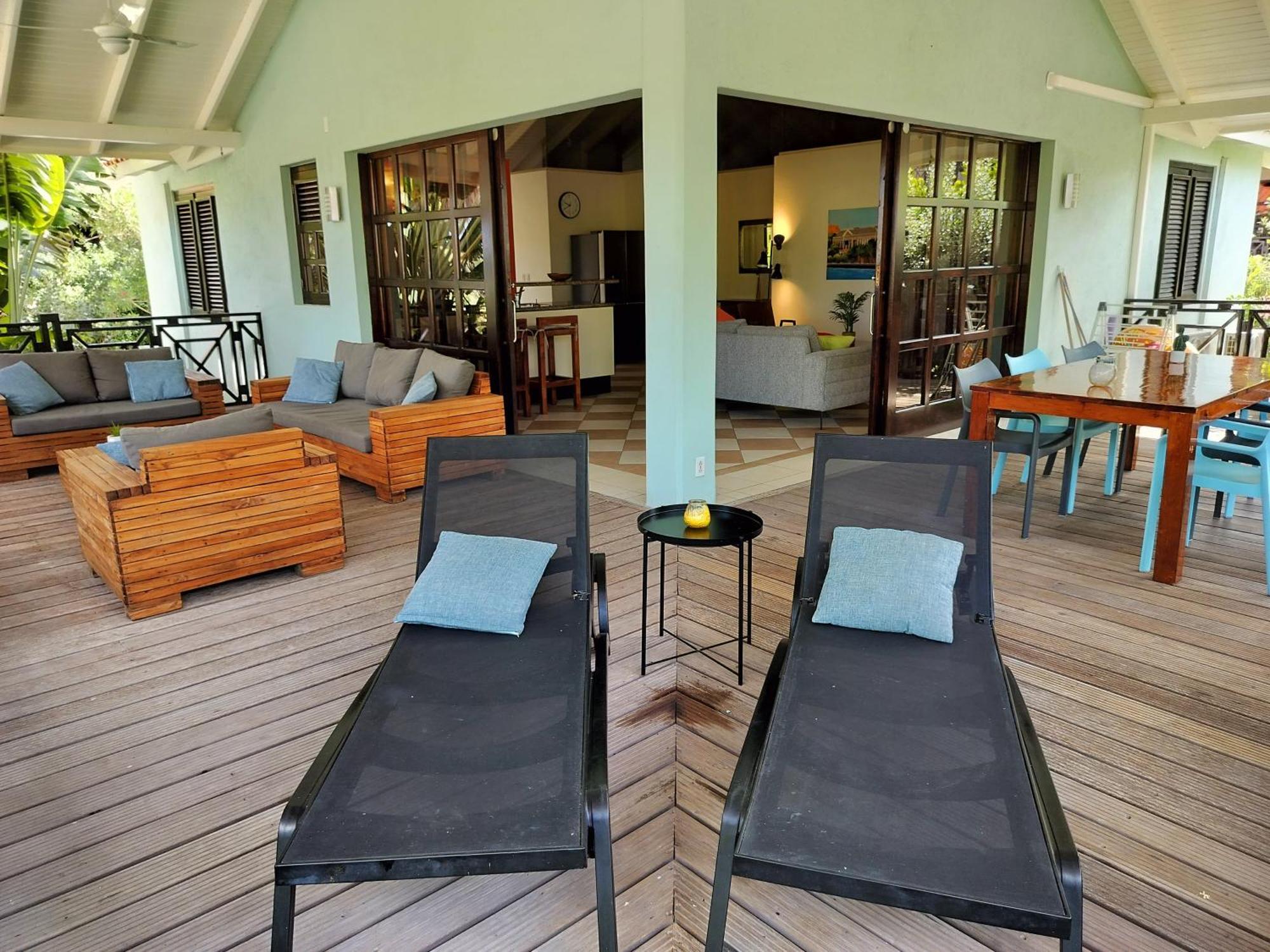 Blue Bay Beach Villa At Pool And Golfcourse Exterior foto